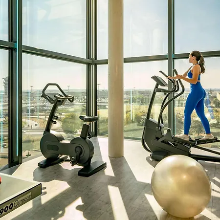 Hotel Novotel Paris Coeur D'orly Airport 4*
