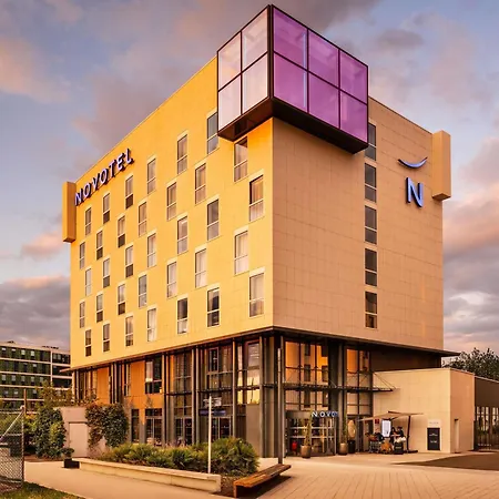 Hotel Novotel Paris Coeur D'orly Airport 4*
