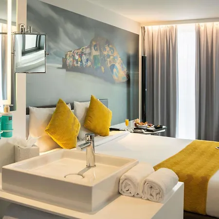 Hotel Novotel Paris Coeur D'orly Airport