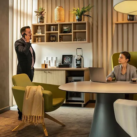 Hotel Novotel Paris Coeur D'orly Airport 4*