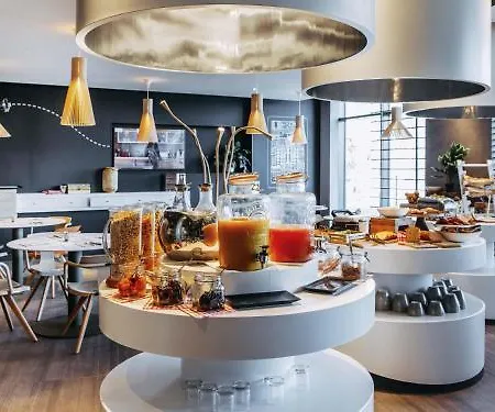 Hotel Novotel Paris Coeur D'orly Airport